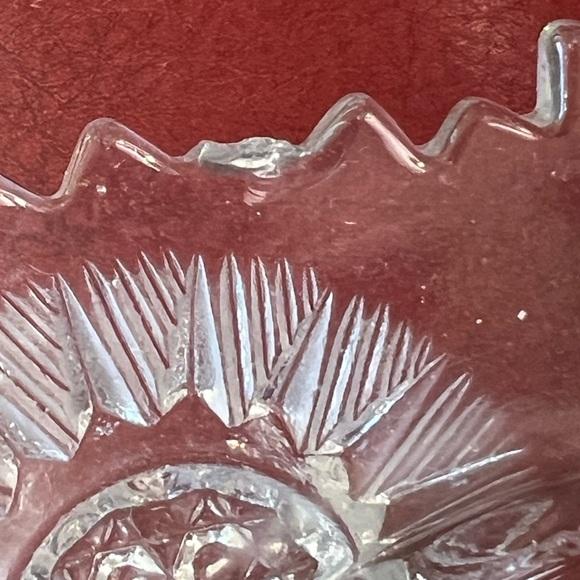 Antique large domed pressed glass Butter Dish - Picture 12 of 15